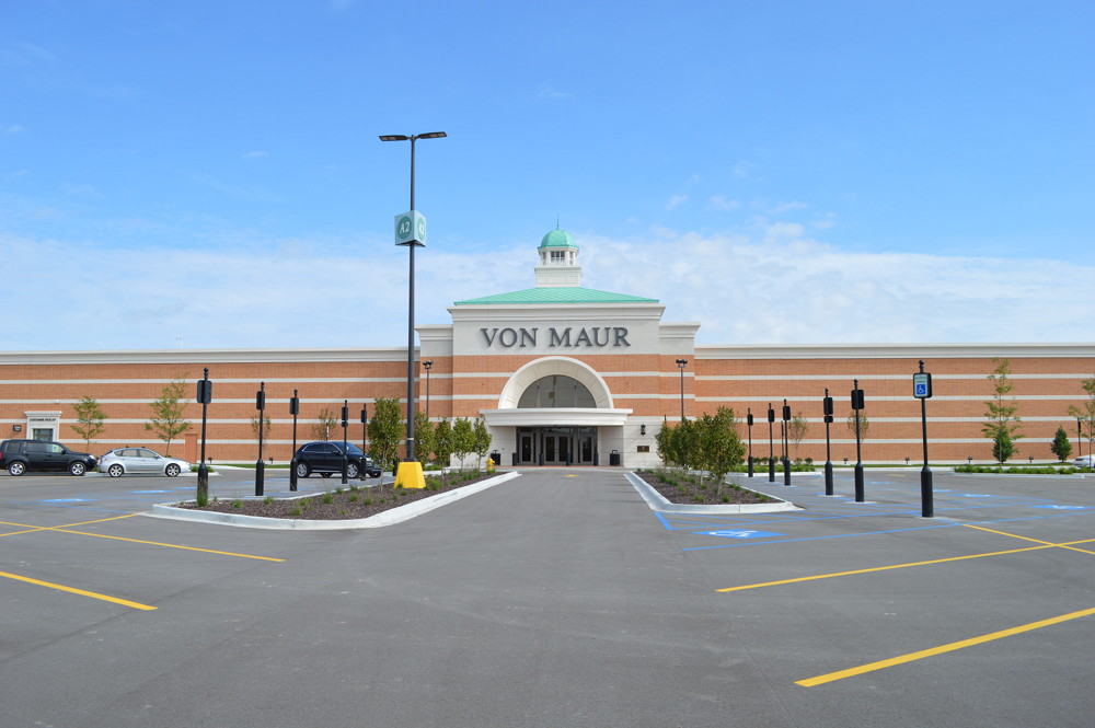 Von Maur department store opens - Grand Rapids Magazine - Look + Feel