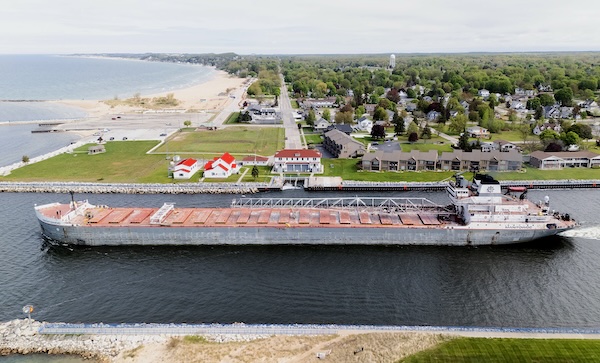 mv manitowoc in ludington_012