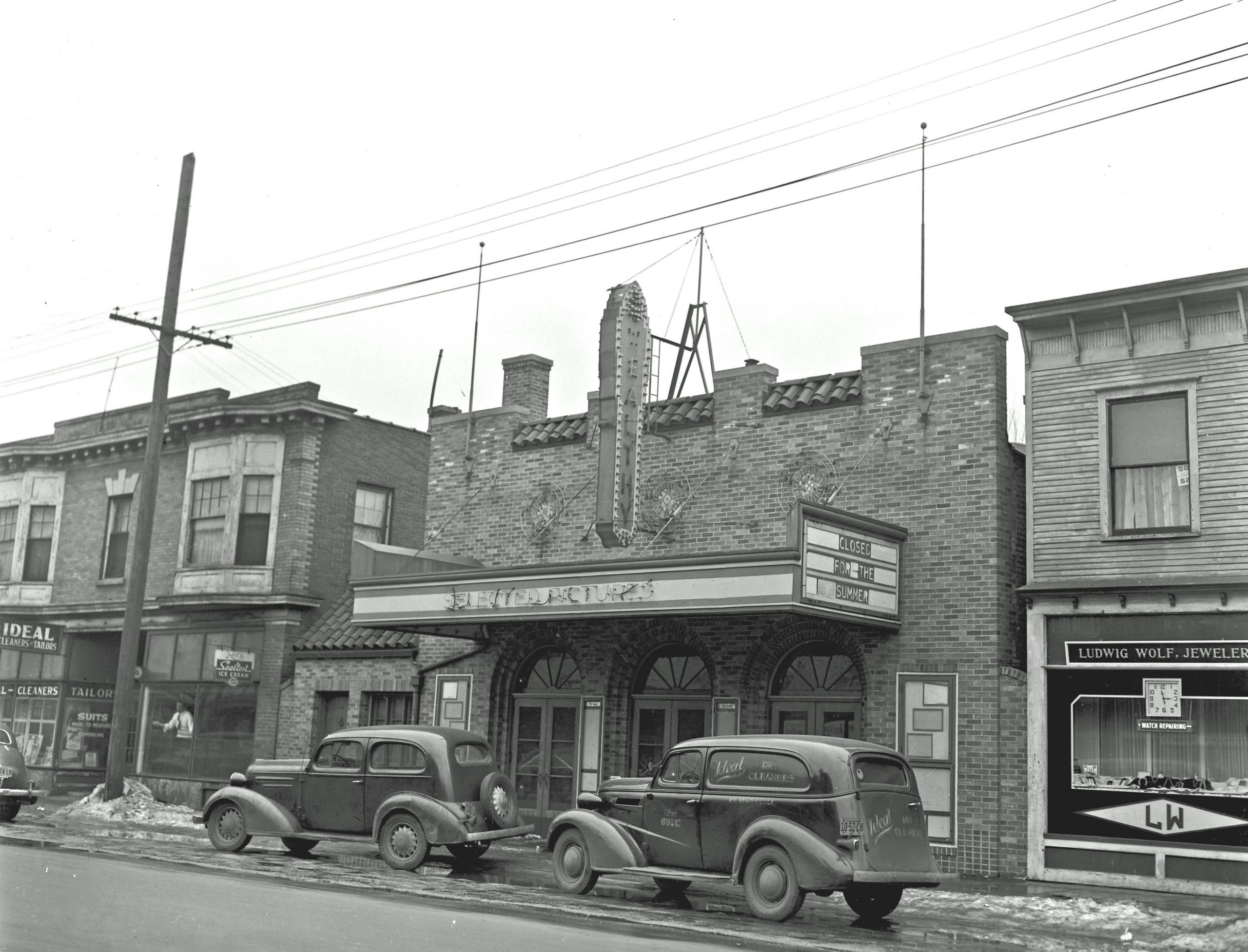 Wealthy Theatre marks 115 years of bringing people together